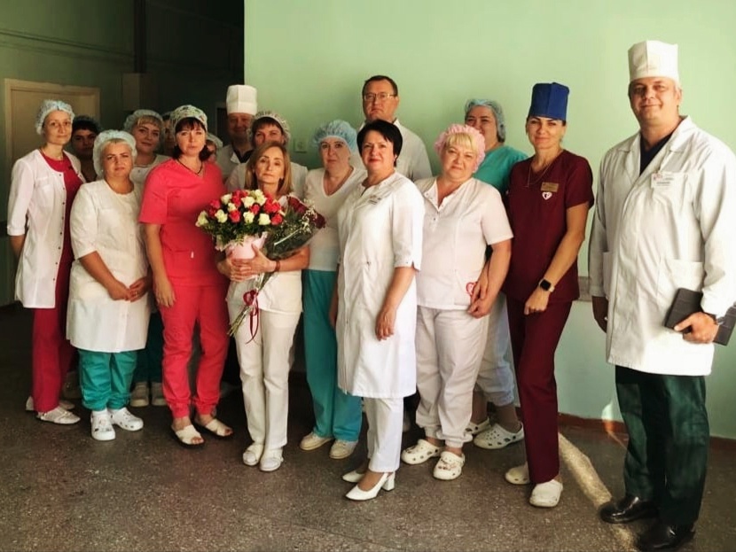 На заслуженный отдых ушла старшая медсестра операционного блока Курской ОМКБ  Динара Шармазанова